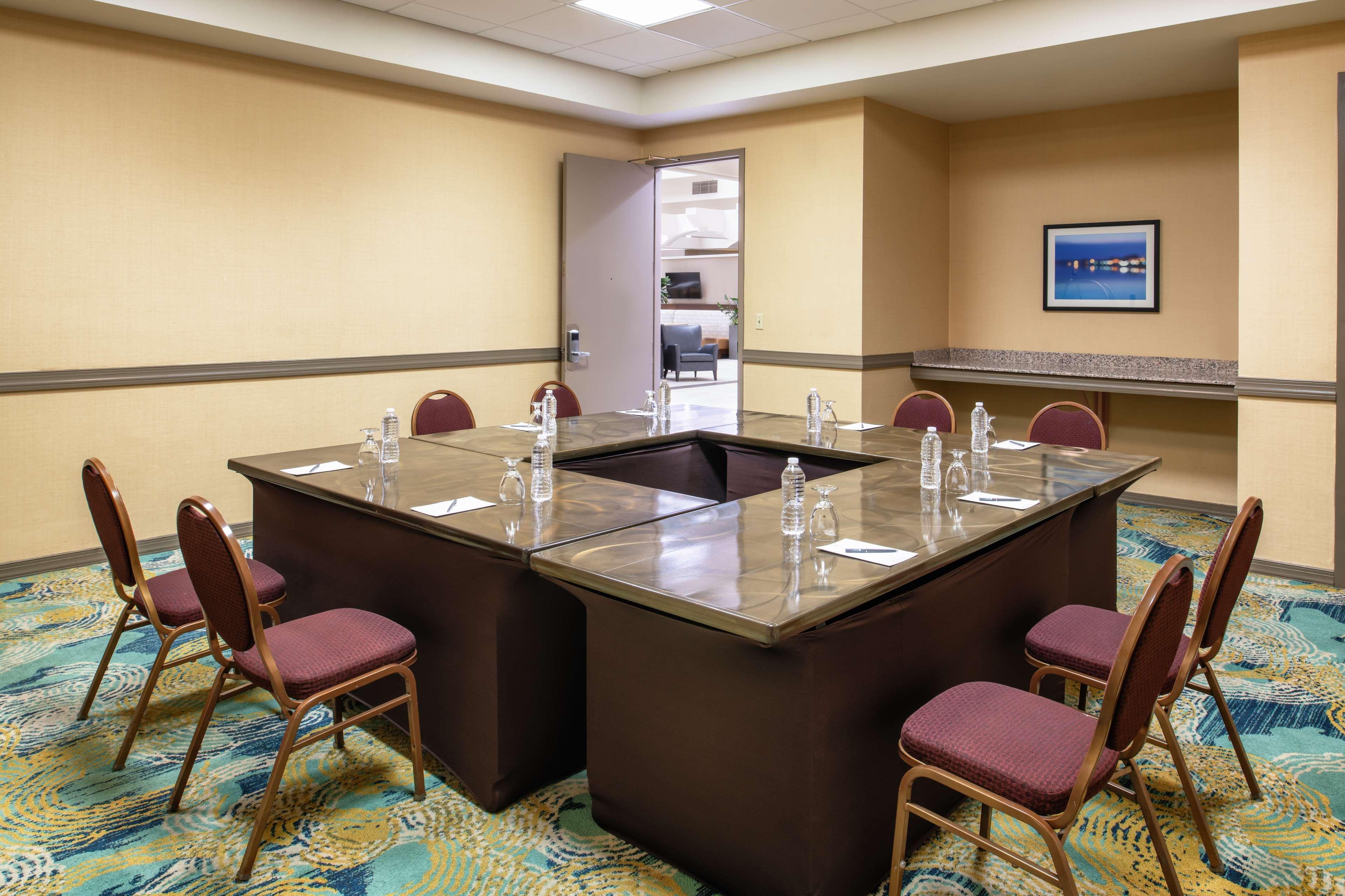 Embassy Suites By Hilton Seattle - Tacoma International Airport Tukwila Esterno foto