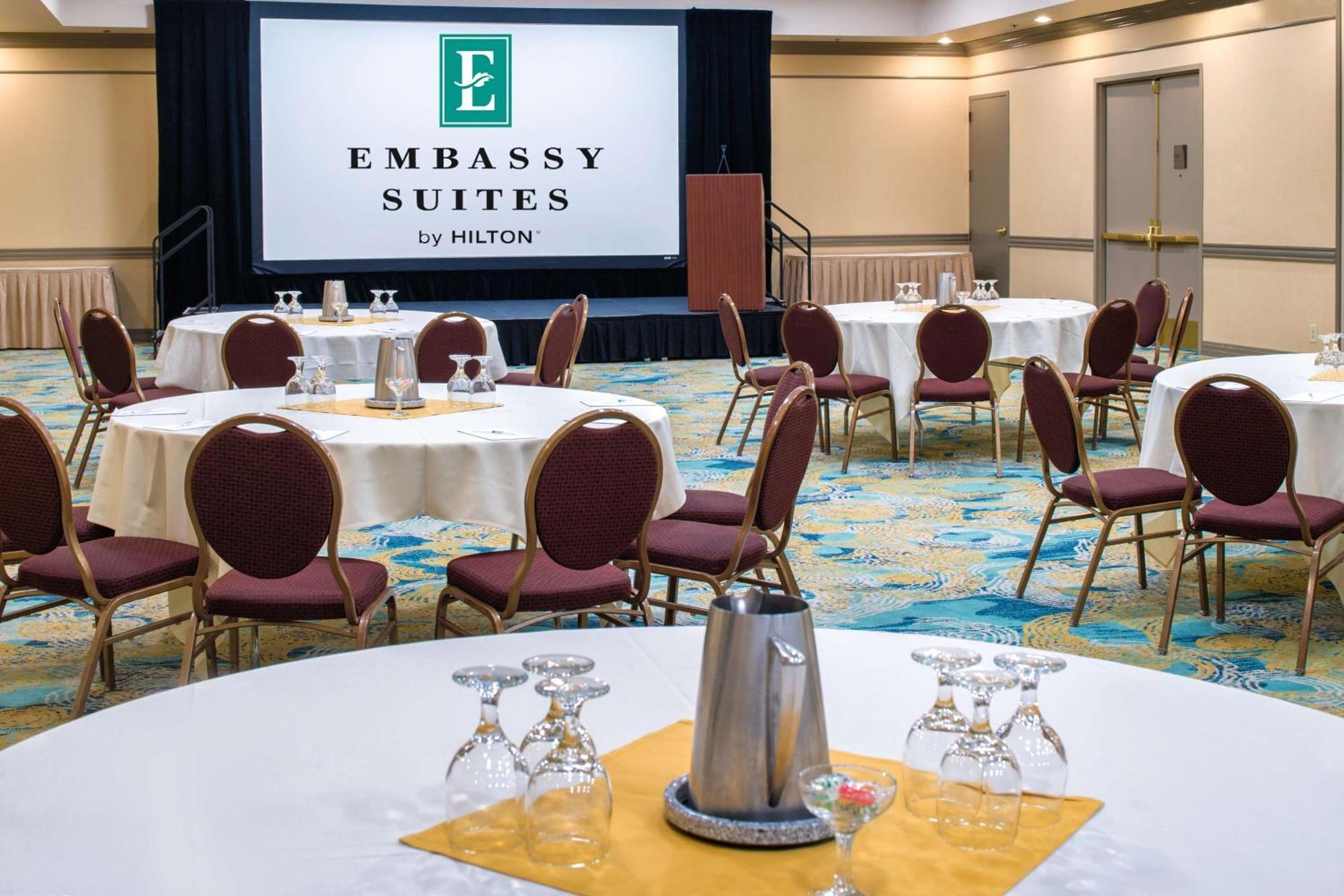 Embassy Suites By Hilton Seattle - Tacoma International Airport Tukwila Esterno foto
