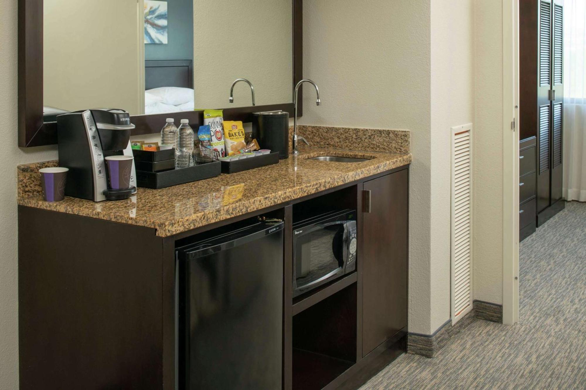 Embassy Suites By Hilton Seattle - Tacoma International Airport Tukwila Esterno foto