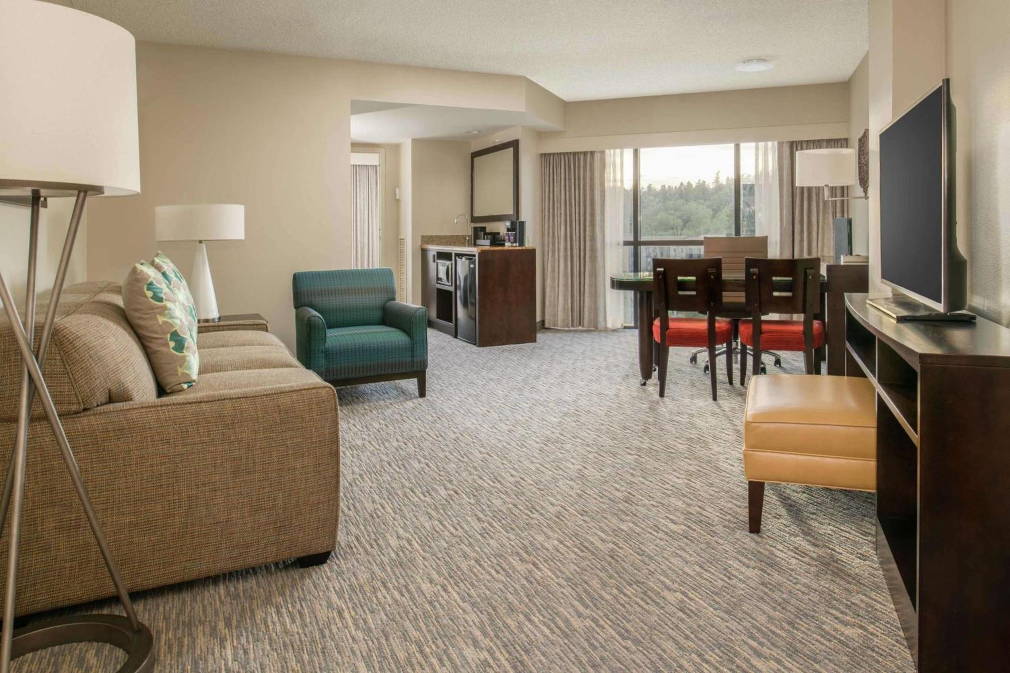 Embassy Suites By Hilton Seattle - Tacoma International Airport Tukwila Esterno foto