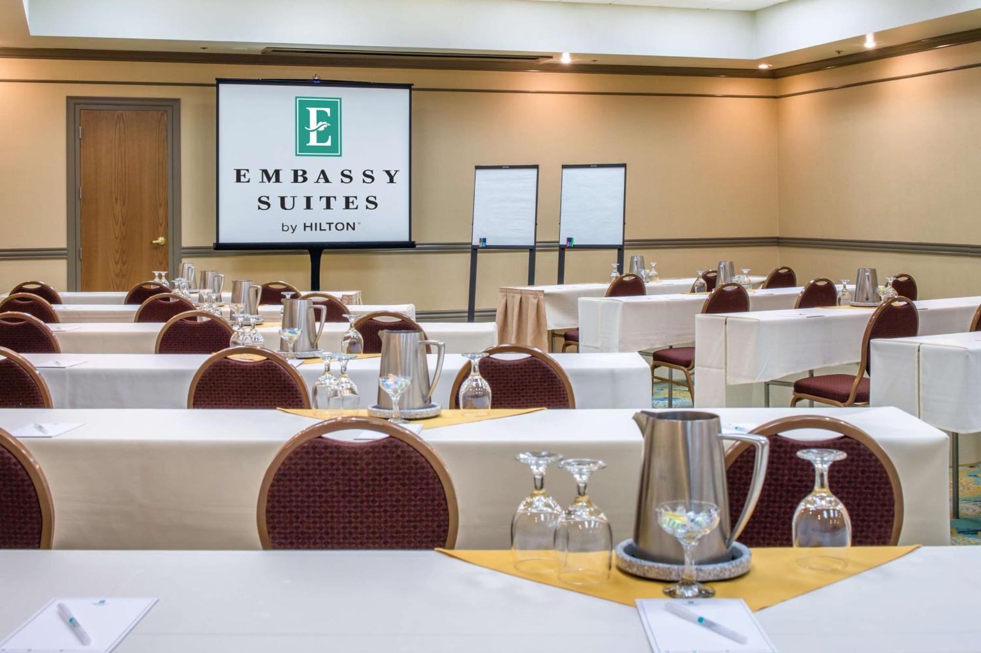 Embassy Suites By Hilton Seattle - Tacoma International Airport Tukwila Esterno foto