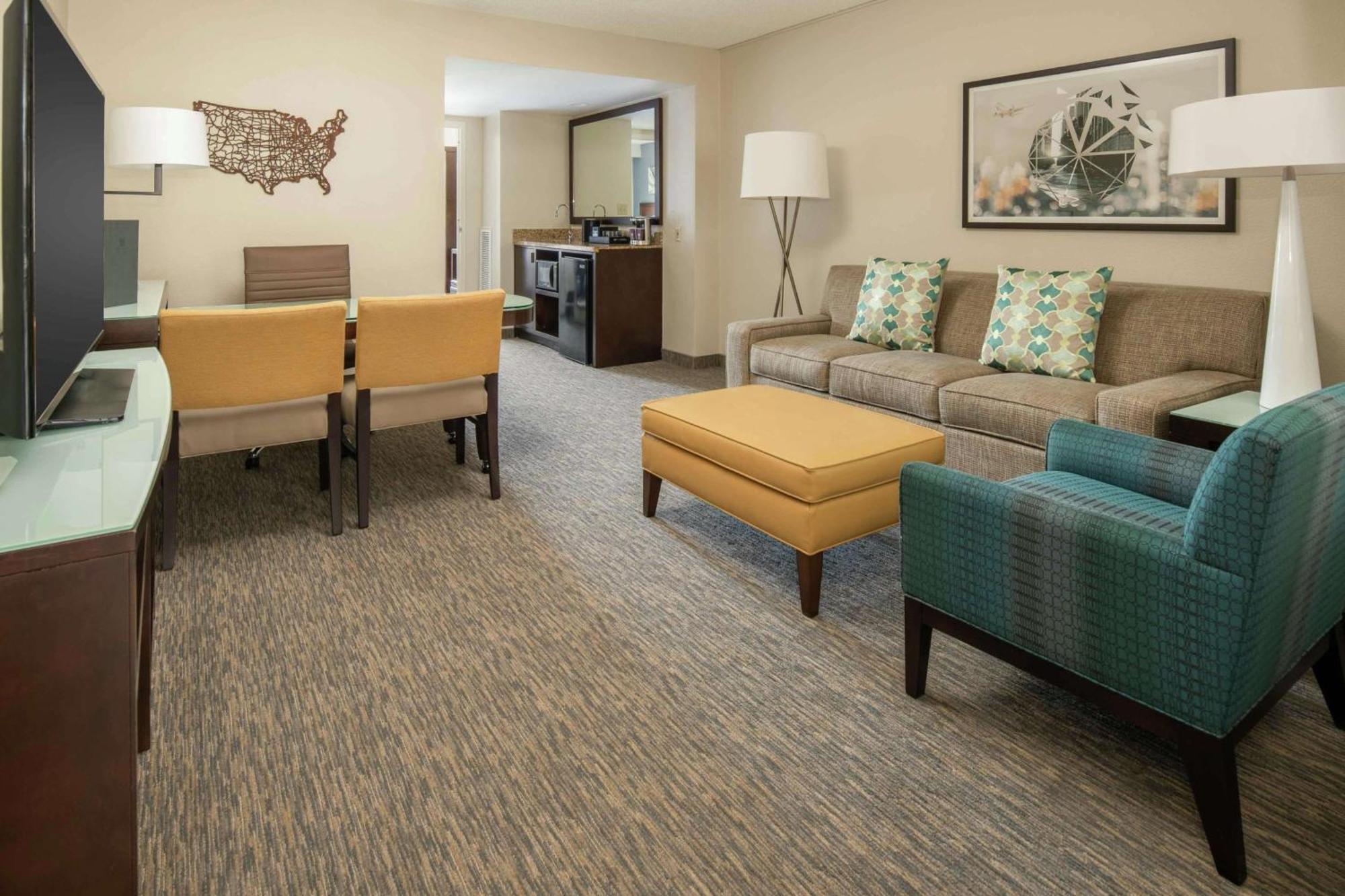 Embassy Suites By Hilton Seattle - Tacoma International Airport Tukwila Esterno foto