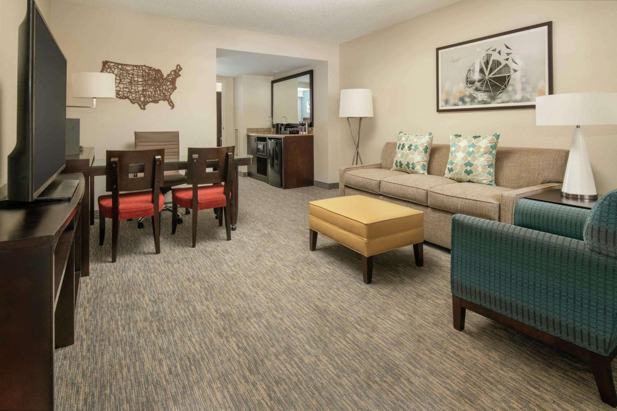 Embassy Suites By Hilton Seattle - Tacoma International Airport Tukwila Esterno foto