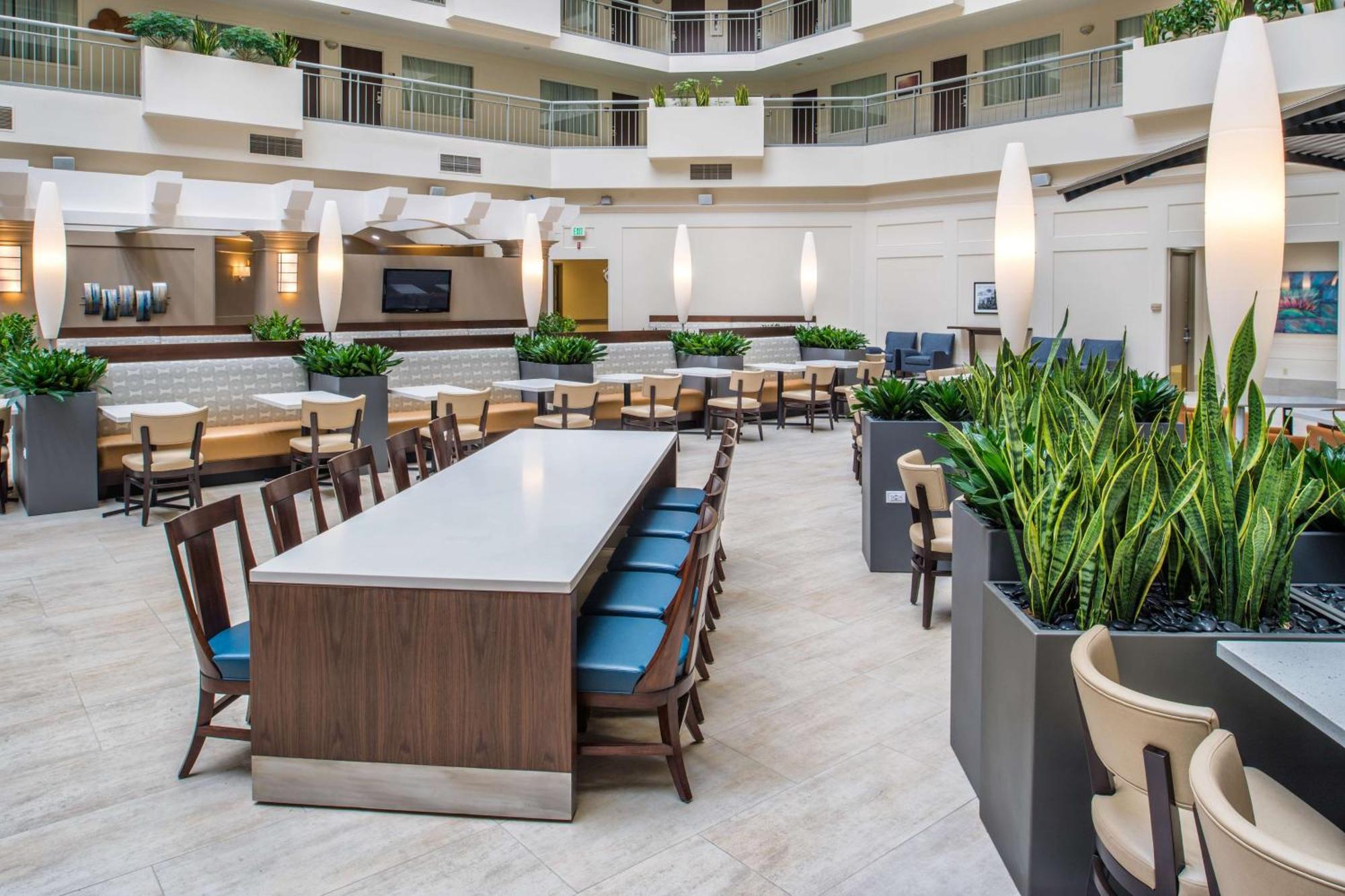 Embassy Suites By Hilton Seattle - Tacoma International Airport Tukwila Esterno foto